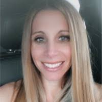 Victoria Kiser's Instagram, Twitter & Facebook