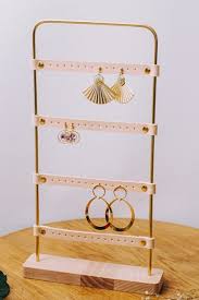 Porte Boucle D Oreilles En 2020 Presentoir Bijoux Porte Bijoux Rangement Bijoux