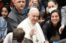 La sciatalgia probabilmente non è correlata a questa curiosità degli italiani. Oggi Papa Francesco Compie 84 Anni Buon Compleanno Il Nuovo Torrazzo