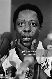 1,602 Braves Hank Aaron Photos & High Res Pictures