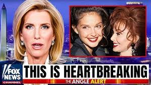 Jenna Couture's Instagram, Twitter & Facebook