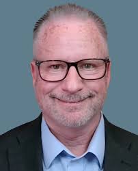 In this blog post, Dr. Larry Corey, Professor of Medicine at Fred Hutch and  leader of the COVID-19 Prevention Network, speaks to the state of SARS-CoV2  variants, vaccine efficacy, and how this