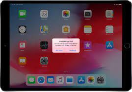 No ipad models have a sd card or a microsd card slot, but it is quite possible to add external storage to modern ipad and and. Storage Almost Full Here S How To Free Up Space On Your Ipad Ipad Pilot News