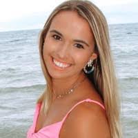 Mia Gann's Instagram, Twitter & Facebook