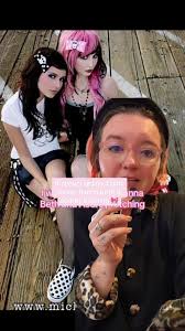 hanna beth and audrey kitching were the first influencers and online it  girls, in my opinion. 🎀 while they are most known for being scene queens 