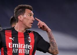 لماذا لا يجوز للمرأة أن ترفض طلب زوجها حكم الامتناع عن الزوج الذي يترك صلاة الفجر بسبب السهر مع زوجته. Mwnohx6awisgpm