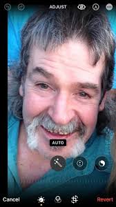 Steve Zeitz's Instagram, Twitter & Facebook