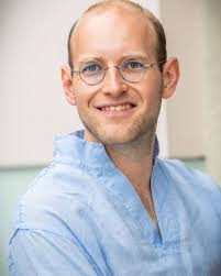 Akademisches Gymnasium Graz » LehrerInnen