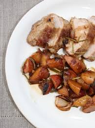 Avvolti in una sottile panatura aromatizzata e profumata. Secondi Filetto Di Maiale Con Mele Al Rosmarino E Miele Donne Sul Web