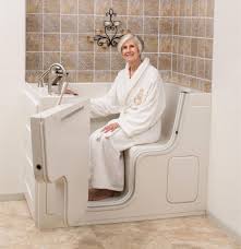 Best bathtubs for seniors reviews. 8 Design Ideas To Create Senior Friendly Bathrooms Simple House Design Home Repairs Design Solutions