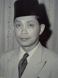 Tun abdul razak dato' hussein. Nik Ahmad Kamil Bin Nik Mahmud Wikipedia Bahasa Melayu Ensiklopedia Bebas
