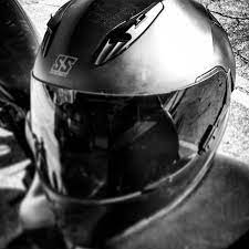 Pin On Motorcycle Helmets With Style
