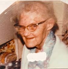 Malinda Redman's Instagram, Twitter & Facebook