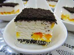 Asingkan biskut oreo dari cream yang terdapat di dalamnya. Resepi Oreo Cheese Cake Tanpa Whipping Cream