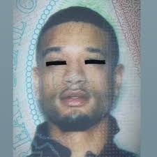 Jessie Knowles (@JesslenRhonda)