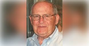 Stephen Lent's Instagram, Twitter & Facebook