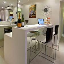 Di bagian depan kursi berdesain unik berjajar pada meja panjang berbingkai dan berongga pada sisi bawahnya. 50 Desain Dapur Mini Bar Minimalis Modern Cafe 2020