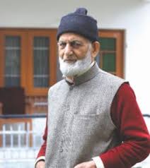 Kashmiris upset as Geelani is not well
