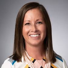 Congratulations to IU School of Nursing Master of Science in Nursing  graduate Laura Koke! 🎉 She completed studies in the Nursing Leadership in  Health Systems track. Q: Why did you choose the