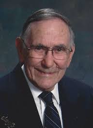 Linda Ginder's Instagram, Twitter & Facebook