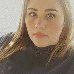 Claudia Bugarin's Instagram, Twitter & Facebook