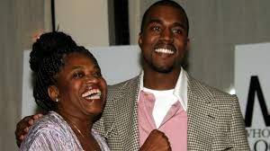 Dear donda is a brand new album project by kanye west and it is now available for you to download and enjoy. Kanye West Surpreende E Lanca Ep Dear Donda Homenageando Sua Falecida Mae Donda No Dia Das Maes Rap 24 Horas