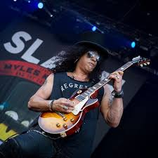 What did steve gibson do for a living? 10 Famous Gibson Les Paul Players And Their Guitars Spinditty