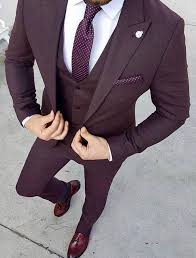 Black And Burgundy Suit Burgundy Suit Mensfashion Mensstyle Menswear Weddingsuit Bespoke Weddingideas Redsuit Customsuits Giorgen Muzhskoj Stil Naryad Zheniha Kostyum Dlya Muzhchin