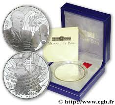 Située entre la nouvelle gare montparnasse et la rue de rennes, c'était la place de l'ancienne gare montparnasse, détruite dans les années 1960. Belle Epreuve 100 Francs Appel Du 18 Juin 1940 1994 Paris F 1628 1 Fmd 606026 Modern Coins