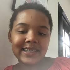 mia holt (@miaholt95198572)