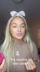 Mark Kays's Instagram, Twitter & Facebook