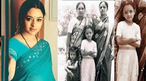 Soundarya Childhood And Family Pictures Tollywood Actress Soundarya Unseen Photos News Mantra Youtube She has done both glamorous roles as well as performance oriented roles doing more of the latter category inspite of being a kannadiga she has given brilliant performances in telugu films. soundarya childhood and family pictures tollywood actress soundarya unseen photos news mantra
