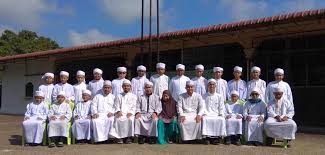 Some of teachers and students have visited at ma'had darul hijrah and tahfizul quran al karim on 16 august 2015. Maahad Tahfiz Darul Quran Dn Hadith Felda Bukit Tajau Posts Facebook