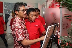 Produk tersebut mencakup pengisian kuota paket internet telkomsel baik paket internet harian hingga bulanan, paket internet loop, paket data telkomsel, atau paket data internet telkomsel secara umum untuk kartu simpati, halo dan kartu as. Telkomsel Smart Office Branch Padang Diresmikan