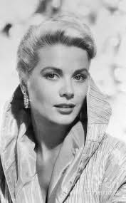 Grace Kelly accepts the Oscar for Best Actress for her role in "The Country  Girl," at the Academy Awards, March 30, 1955. (AP Photo) ASSOCIATED PRESS