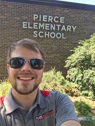 Melissa Sporleder's Instagram, Twitter & Facebook