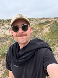 Parker James Lloyd (@thesassyteapot) • Instagram photos and videos