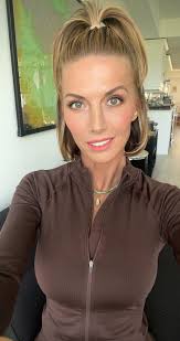 واو تبدين فاتنة جدا 🥰