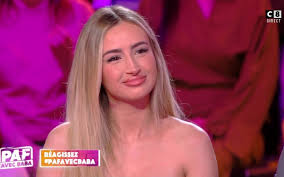 TPMP : Polska réagit à la disparition de C8 et sen amuse : Je suis au  chômage - PureBreak