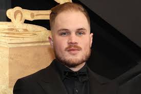 Lately we have seen multiple planes that are forced to turn around  mid-flight due to unruly passengers (often mask related). Should other  passengers