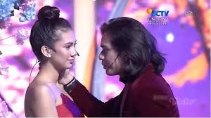 Selasa, 16 maret 2021 akting haico dan rangga azof di sinetron 'samudra cinta' sukses bikin baper sejuta umat. Rangga Azof Canggung Jadi Suami Haico Van Der Veken Di Samudra Cinta Showbiz Liputan6 Com