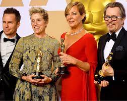 Gali wręczenia nagród amerykańskiej akademii filmowej. And The Oscar Goes To Oscary 2018 Juz Za Nami Oto Pelna Lista Zwyciezcow Viva Pl