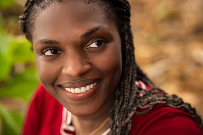 Central Kentucky OB-GYN resident trades hospital scrubs for Fiji beaches on  'Survivor' Season 51