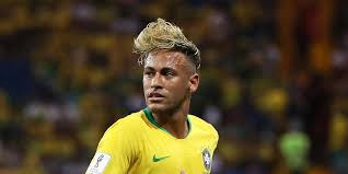 Für den look der neymar frisur stylte der fußballer. Wm 2018 Neymar Schockt Fans Mit Neuer Frisur Bei Brasilien Gegen Schweiz Express De