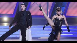 Premiered on tvn on 2 march 2015. Genialny Taniec Jurorki You Can Dance Ida Nowakowska Na Wielkiej Scenie Youtube