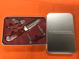 The knives come packaged with a presentation box making this an ideal gift. Winchester 3 Piece Wood Handled Knives In Gift Tin