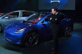Elon musk unveiled the new tesla cybertruck tonight at the tesla design studio in hawthorne, california.tesla cybertruck: Tesla Gets A Boost After 2b Offering That Elon Musk Is Buying Into Geekwire