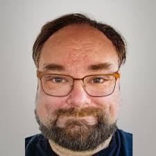 Ben Madsen's Instagram, Twitter & Facebook