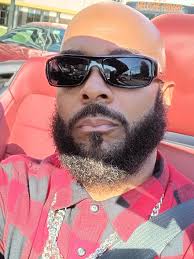 Cast & Crew Of Up Coming New Series "There Goes The Neighborhood "💯