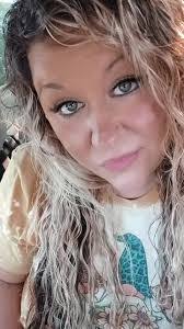 Heather Jenks's Instagram, Twitter & Facebook